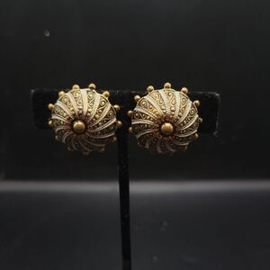 Vintage Spanish Dome Striped Clip on earrings